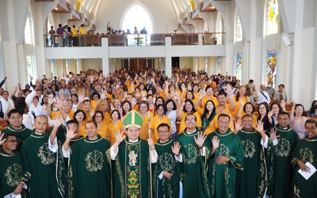 Misa Lansia se Bali di Gereja Sanmari Minggu 30 Juli 2023